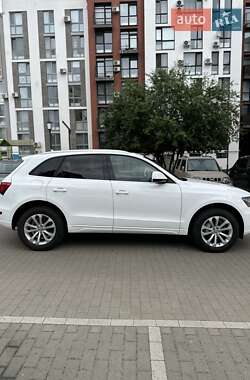 Внедорожник / Кроссовер Audi Q5 2013 в 