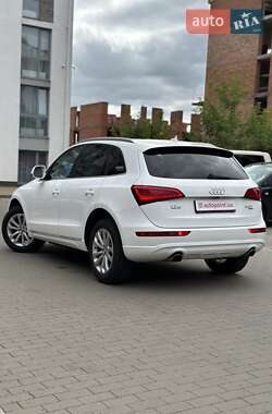 Внедорожник / Кроссовер Audi Q5 2013 в 