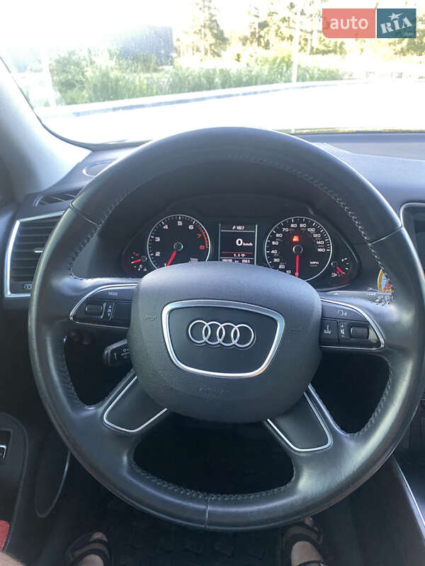 Внедорожник / Кроссовер Audi Q5 2016 в Самборе