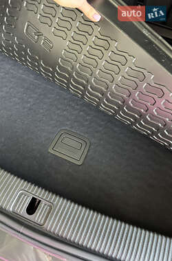 Внедорожник / Кроссовер Audi Q5 2023 в 