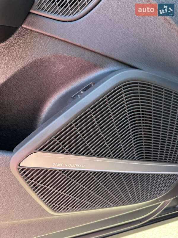 Внедорожник / Кроссовер Audi Q5 2023 в Киеве