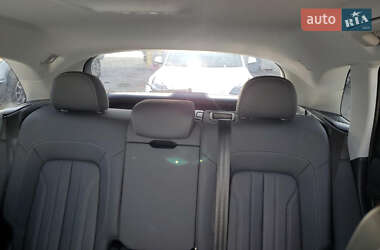 Внедорожник / Кроссовер Audi Q5 2021 в 