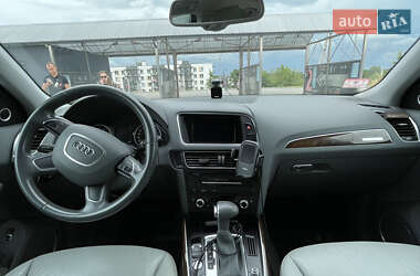 Внедорожник / Кроссовер Audi Q5 2015 в 