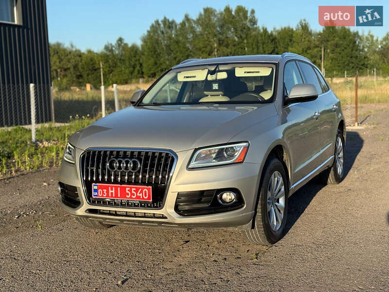 Внедорожник / Кроссовер Audi Q5 2016 в 