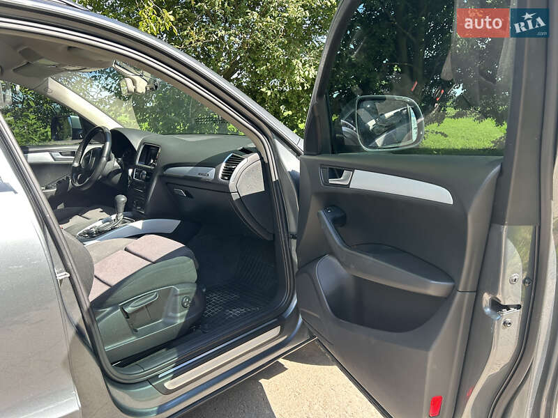 Внедорожник / Кроссовер Audi Q5 2012 в Киеве