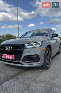 Внедорожник / Кроссовер Audi Q5 2019 в 