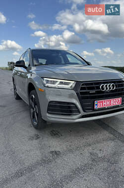 Внедорожник / Кроссовер Audi Q5 2019 в 