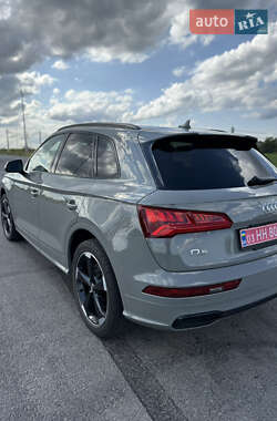 Внедорожник / Кроссовер Audi Q5 2019 в 