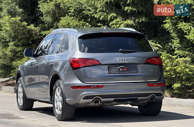 Внедорожник / Кроссовер Audi Q5 2015 в 
