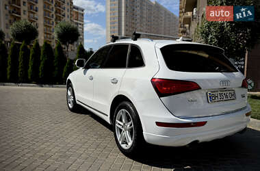 Позашляховик / Кросовер Audi Q5 2016 в 