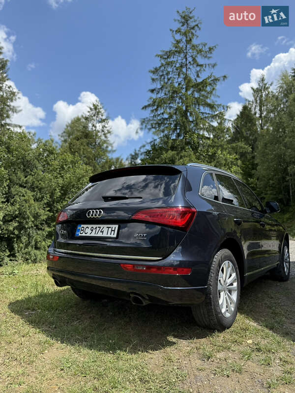Внедорожник / Кроссовер Audi Q5 2015 в Сколе