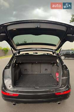 Внедорожник / Кроссовер Audi Q5 2010 в 