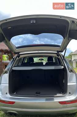 Внедорожник / Кроссовер Audi Q5 2011 в 