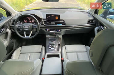 Внедорожник / Кроссовер Audi Q5 2019 в 