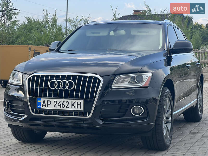Внедорожник / Кроссовер Audi Q5 2016 в 