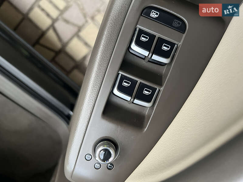 Позашляховик / Кросовер Audi Q5 2016 в Запоріжжі