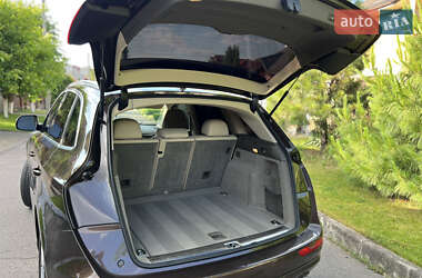 Внедорожник / Кроссовер Audi Q5 2010 в 