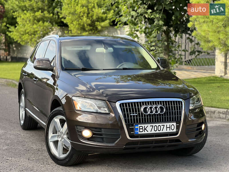 Позашляховик / Кросовер Audi Q5 2010 в Рівному