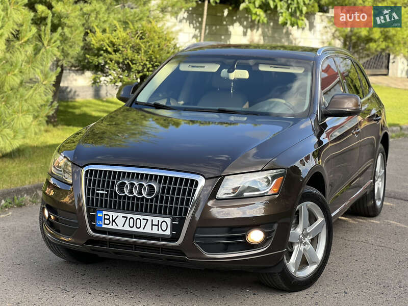 Позашляховик / Кросовер Audi Q5 2010 в Рівному