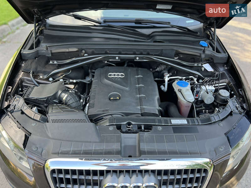 Позашляховик / Кросовер Audi Q5 2010 в Рівному