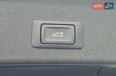 Позашляховик / Кросовер Audi Q5 2013 в 
