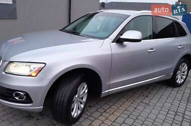 Позашляховик / Кросовер Audi Q5 2015 в 