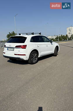Внедорожник / Кроссовер Audi Q5 2024 в 