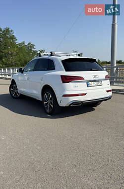 Внедорожник / Кроссовер Audi Q5 2024 в 