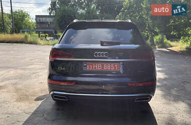 Позашляховик / Кросовер Audi Q5 2023 в 