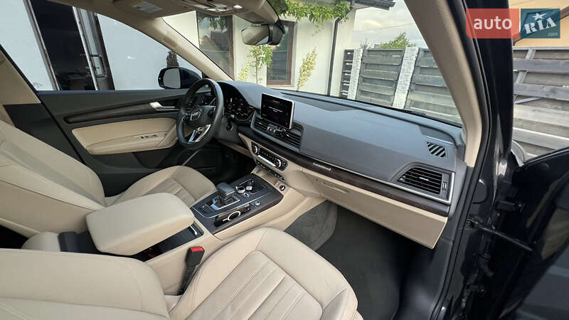 Внедорожник / Кроссовер Audi Q5 2019 в Львове фото 20 Внедорожник / Кроссовер Audi Q5 2019 в Львове
