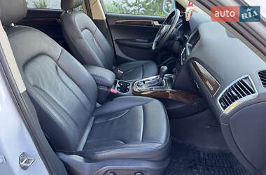 Позашляховик / Кросовер Audi Q5 2011 в 