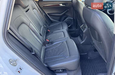 Позашляховик / Кросовер Audi Q5 2011 в 