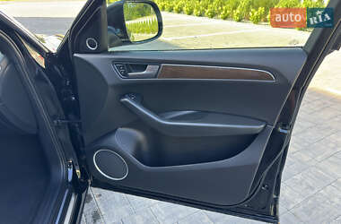 Внедорожник / Кроссовер Audi Q5 2010 в 