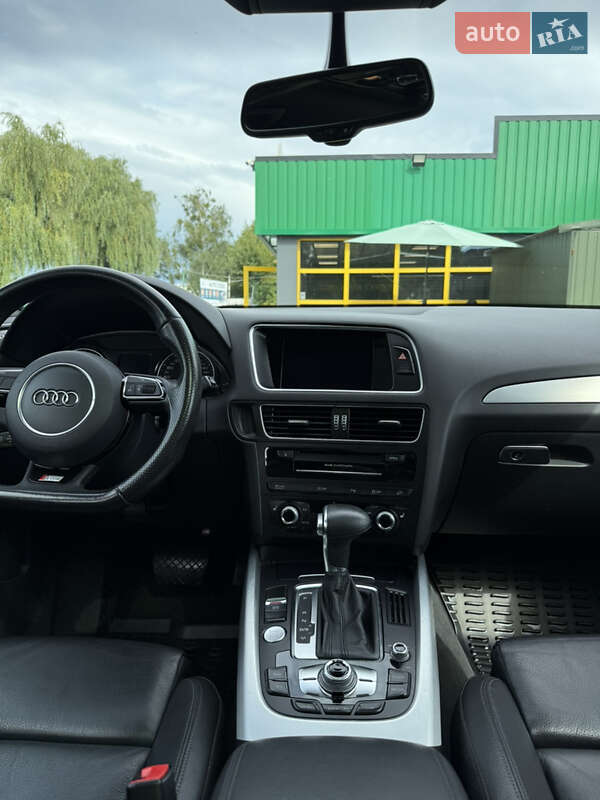Внедорожник / Кроссовер Audi Q5 2016 в Киеве