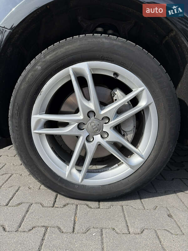 Внедорожник / Кроссовер Audi Q5 2016 в Киеве