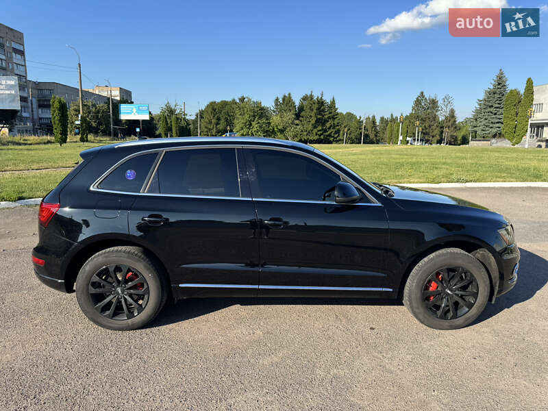 Позашляховик / Кросовер Audi Q5 2013 в Рівному