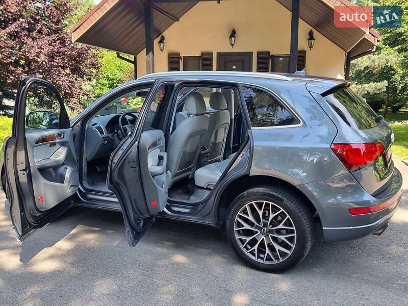 Внедорожник / Кроссовер Audi Q5 2014 в Киеве