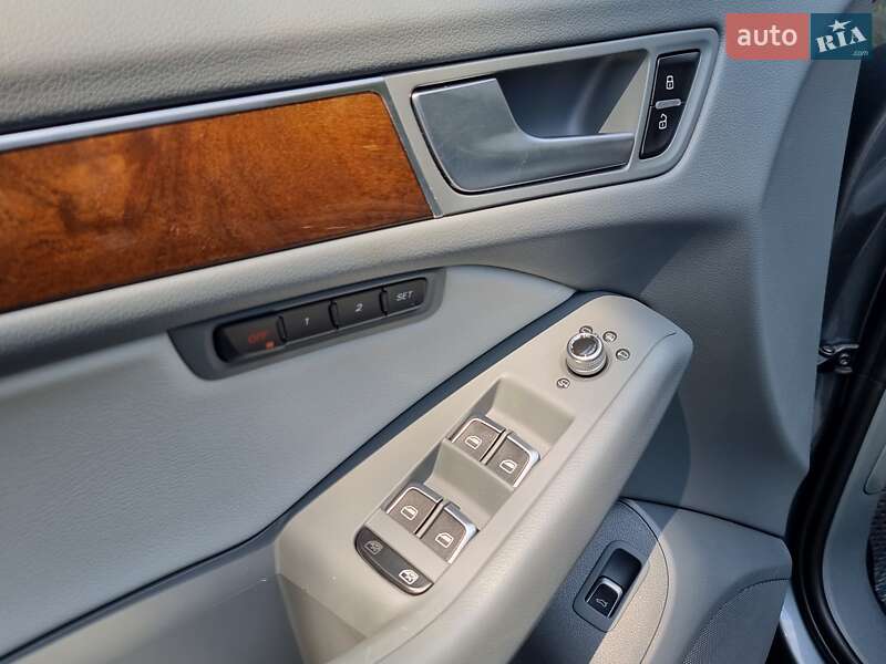 Внедорожник / Кроссовер Audi Q5 2014 в Киеве