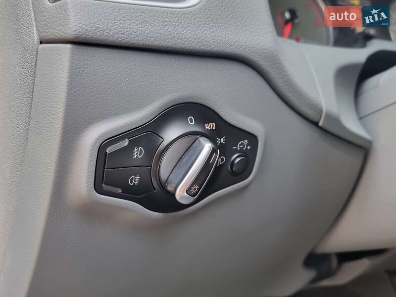 Внедорожник / Кроссовер Audi Q5 2014 в Киеве