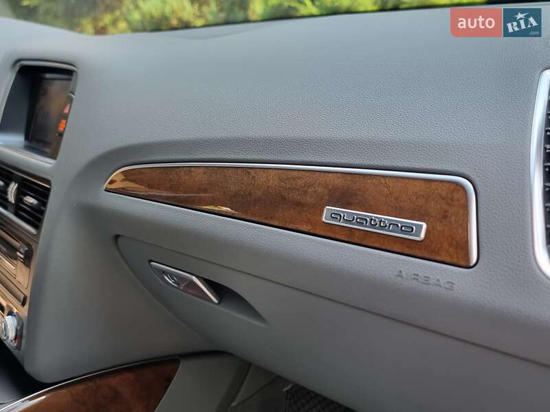 Внедорожник / Кроссовер Audi Q5 2014 в Киеве