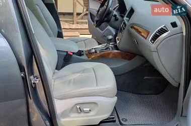 Позашляховик / Кросовер Audi Q5 2014 в 