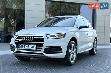 Внедорожник / Кроссовер Audi Q5 2019 в 