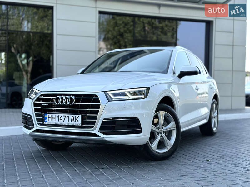 Позашляховик / Кросовер Audi Q5 2019 в Одесі