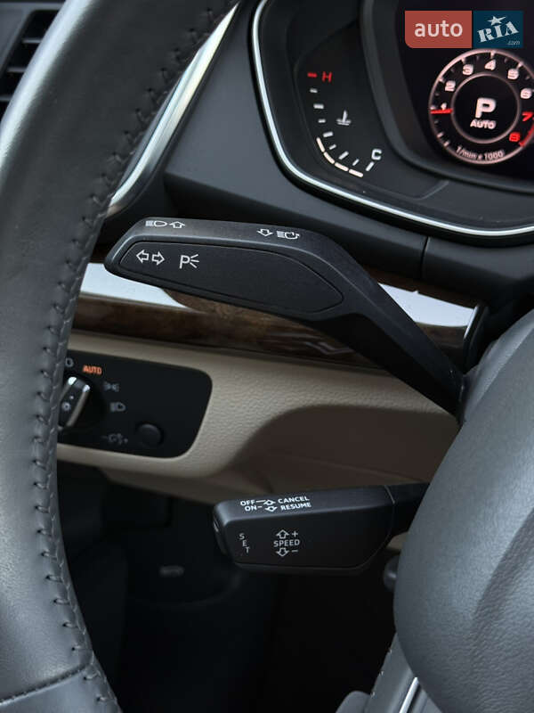 Позашляховик / Кросовер Audi Q5 2019 в Одесі