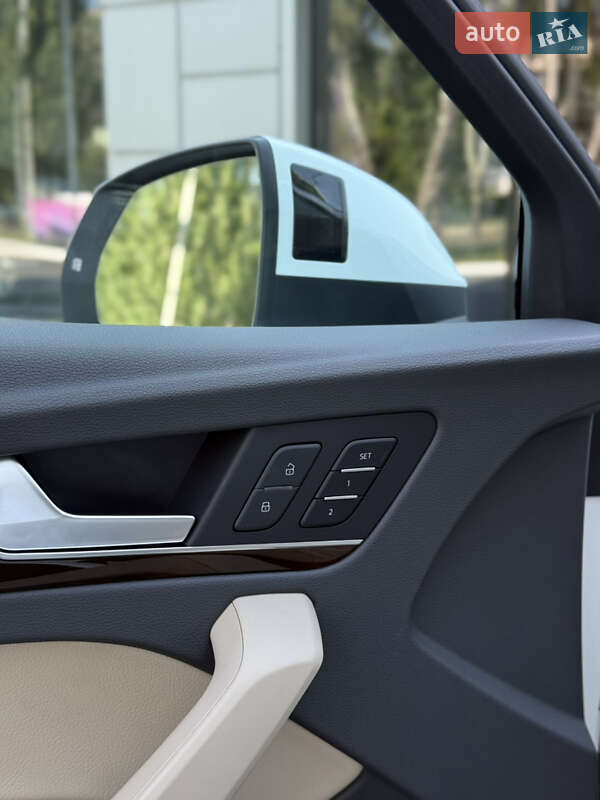 Позашляховик / Кросовер Audi Q5 2019 в Одесі