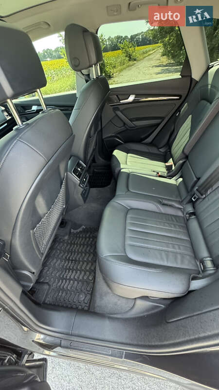 Внедорожник / Кроссовер Audi Q5 2019 в Днепре