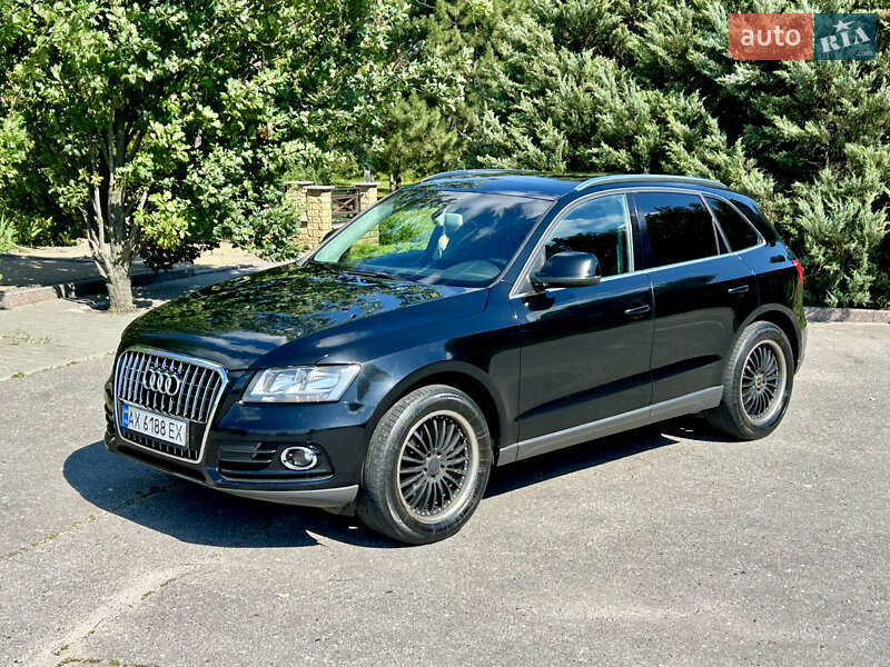 Внедорожник / Кроссовер Audi Q5 2013 в Харькове