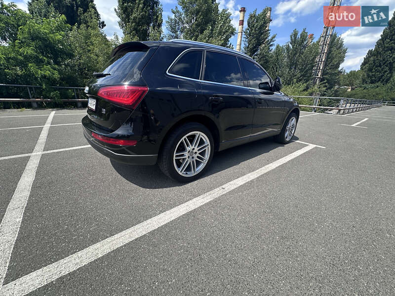 Внедорожник / Кроссовер Audi Q5 2013 в Киеве