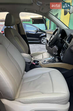 Позашляховик / Кросовер Audi Q5 2013 в 