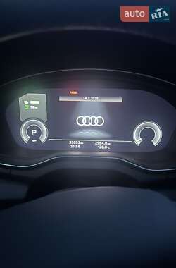 Внедорожник / Кроссовер Audi Q5 2022 в 